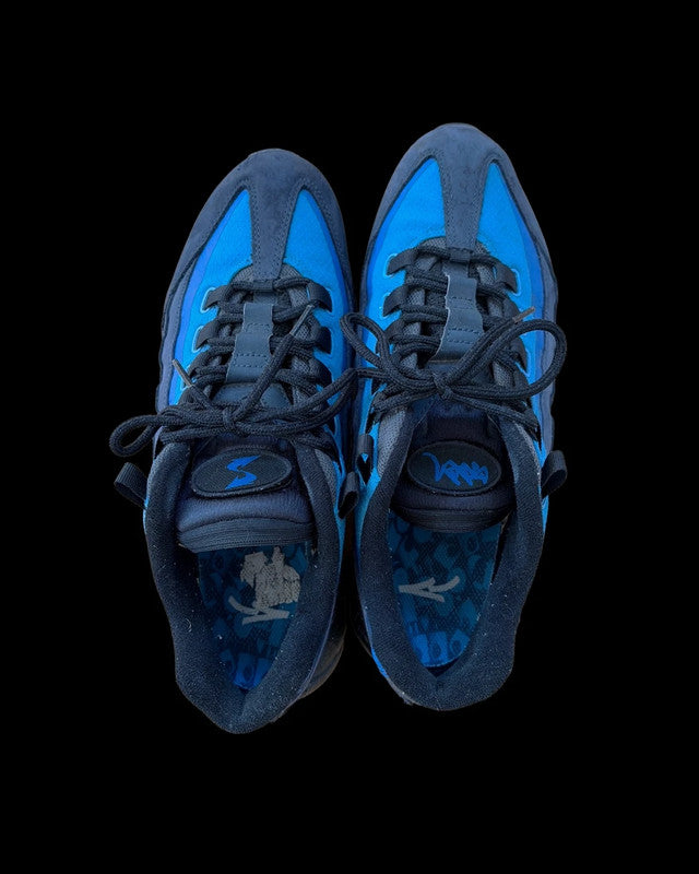 Nike Air Max 95 black and blue sneakers logo pattern stitching